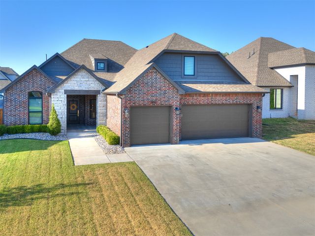 3808 W Winston Street, Broken Arrow, OK 74011