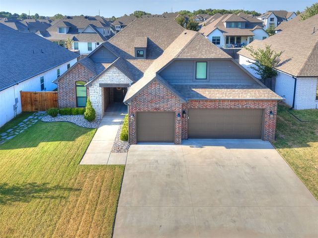3808 W Winston Street, Broken Arrow, OK 74011