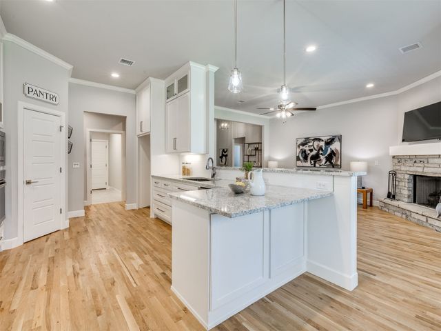 3808 W Winston Street, Broken Arrow, OK 74011
