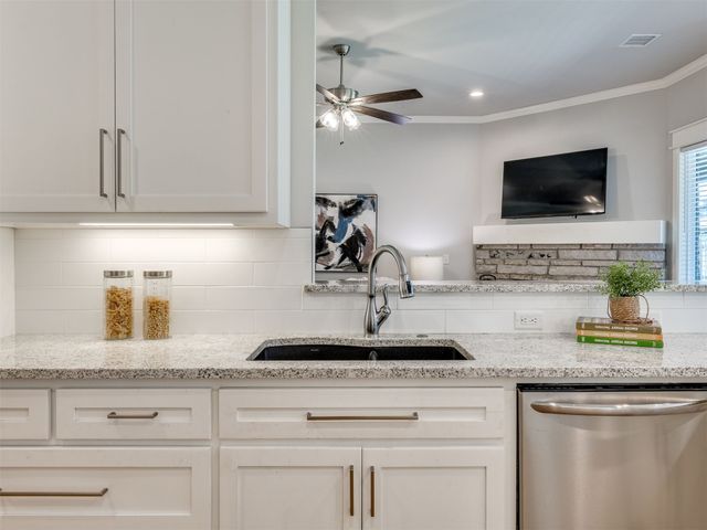 3808 W Winston Street, Broken Arrow, OK 74011