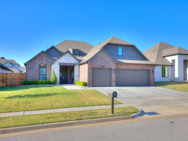 3808 W Winston Street, Broken Arrow, OK 74011