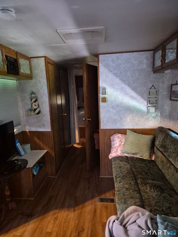 25 Route 197 Route 29, Woodstock, CT 06281