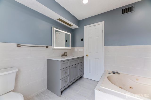 233 Rooney Court, East Brunswick, NJ 08816