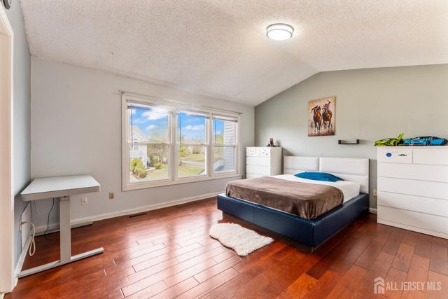 233 Rooney Court, East Brunswick, NJ 08816