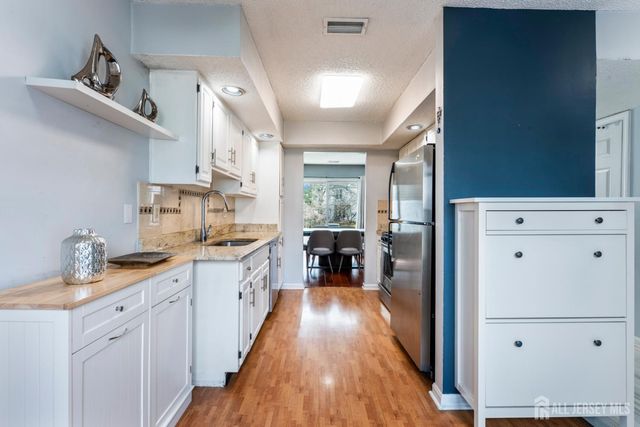 233 Rooney Court, East Brunswick, NJ 08816