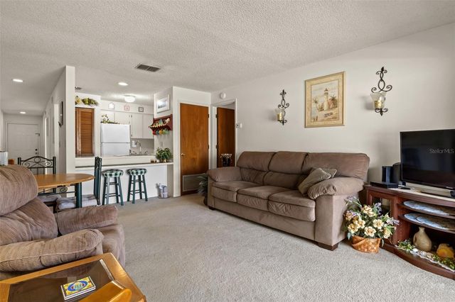 6138 TOPHER TRAIL 1, Mulberry, FL 33860