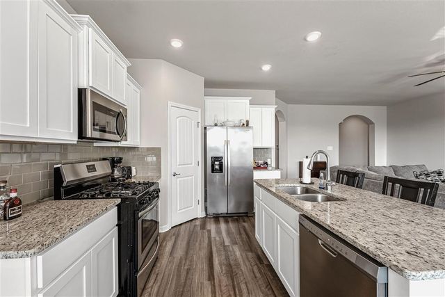 303 Oak Hampton Drive, Sulphur, LA 70665