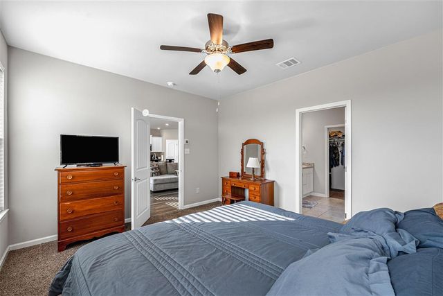 303 Oak Hampton Drive, Sulphur, LA 70665