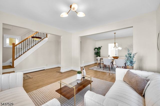 132 Argyle Pl, Kearny Town, NJ 07032