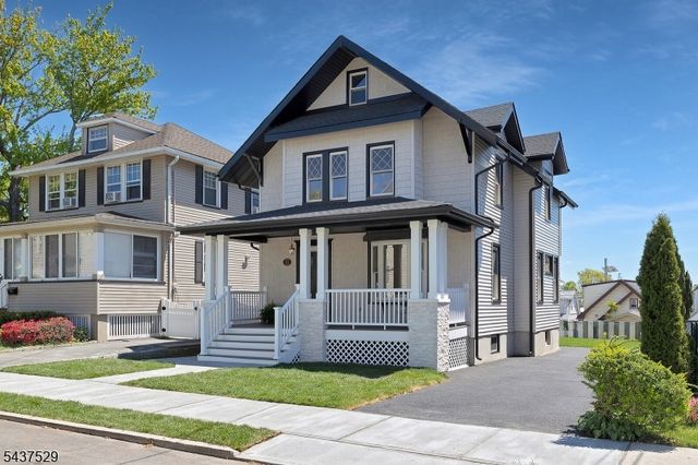 132 Argyle Pl, Kearny Town, NJ 07032