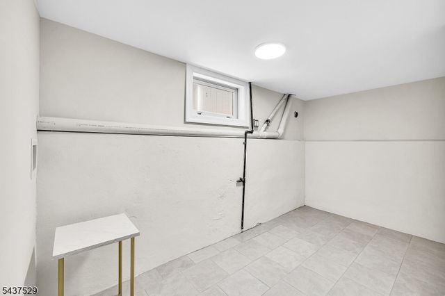 132 Argyle Pl, Kearny Town, NJ 07032