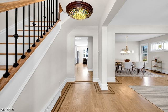 132 Argyle Pl, Kearny Town, NJ 07032