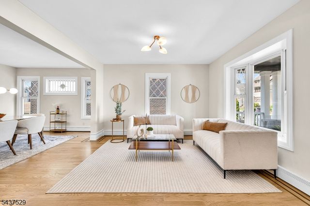 132 Argyle Pl, Kearny Town, NJ 07032