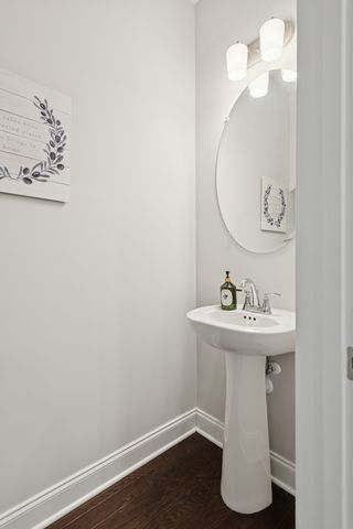 931 Nance Ln, Lebanon, TN 37087