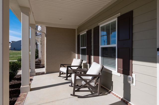 931 Nance Ln, Lebanon, TN 37087