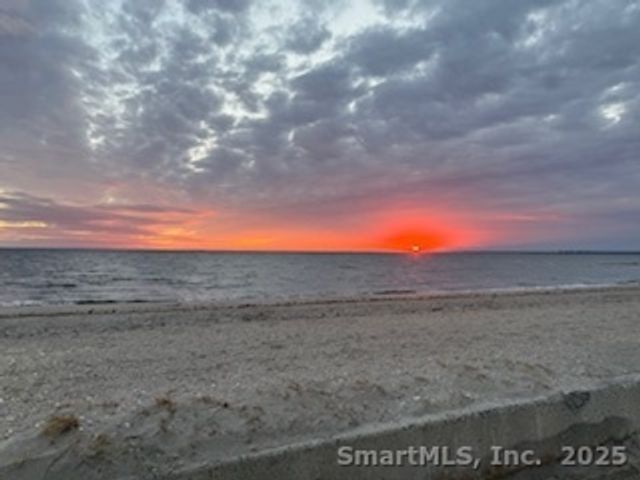 559 Oak Bluff Avenue, Stratford, CT 06615