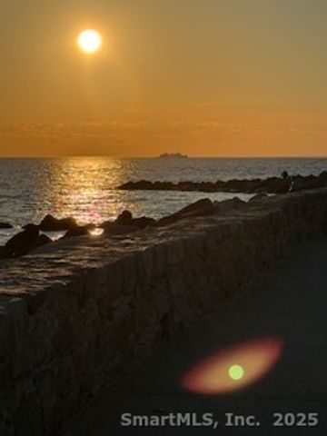 559 Oak Bluff Avenue, Stratford, CT 06615