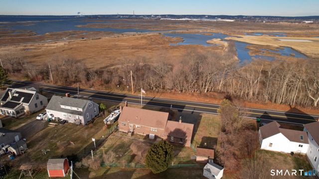 559 Oak Bluff Avenue, Stratford, CT 06615