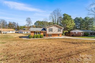 1401 Southwest Boulevard, Newton, NC 28658
