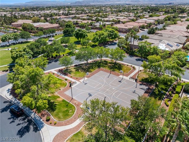 6908 May Basket Avenue, Las Vegas, NV 89131