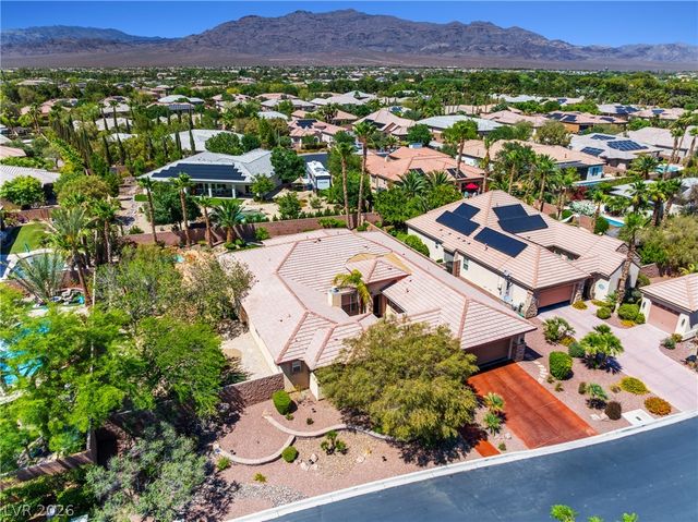 6908 May Basket Avenue, Las Vegas, NV 89131