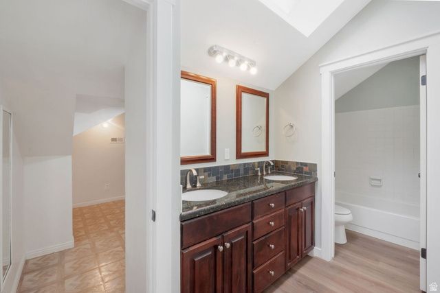 1384 W COUNTRYWOOD LN, West Jordan, UT 84088