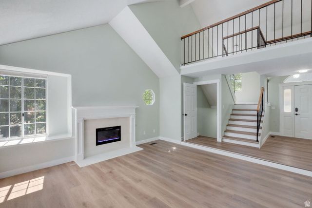 1384 W COUNTRYWOOD LN, West Jordan, UT 84088