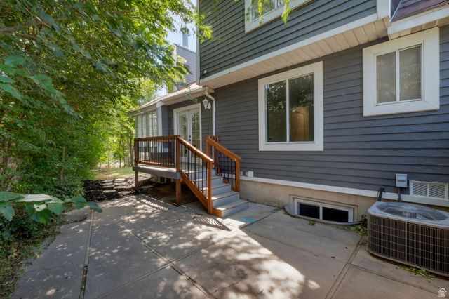 1384 W COUNTRYWOOD LN, West Jordan, UT 84088