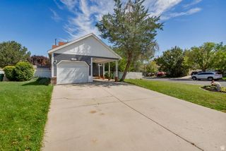1384 W COUNTRYWOOD LN, West Jordan, UT 84088