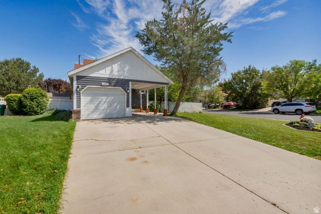 1384 W COUNTRYWOOD LN, West Jordan, UT 84088