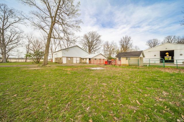 11910 S County Road 800 W, Daleville, IN 47334