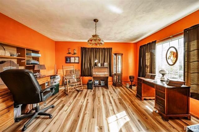 11910 S County Road 800 W, Daleville, IN 47334