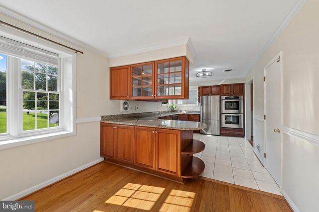2841 MONTCLAIR DR, Ellicott City, MD 21043