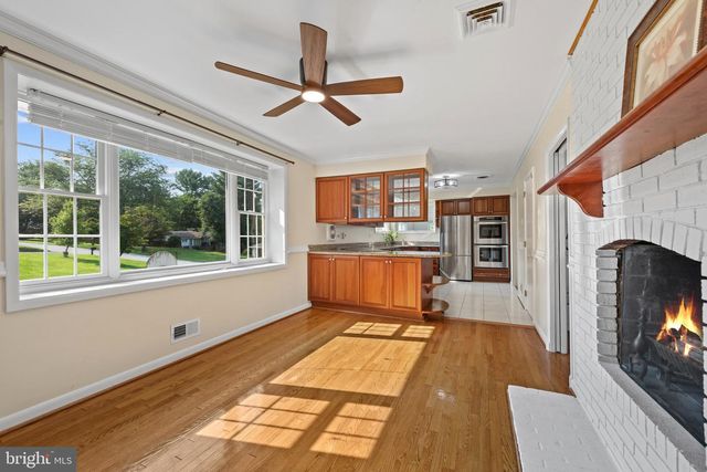 2841 MONTCLAIR DR, Ellicott City, MD 21043