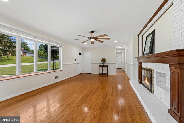 2841 MONTCLAIR DR, Ellicott City, MD 21043