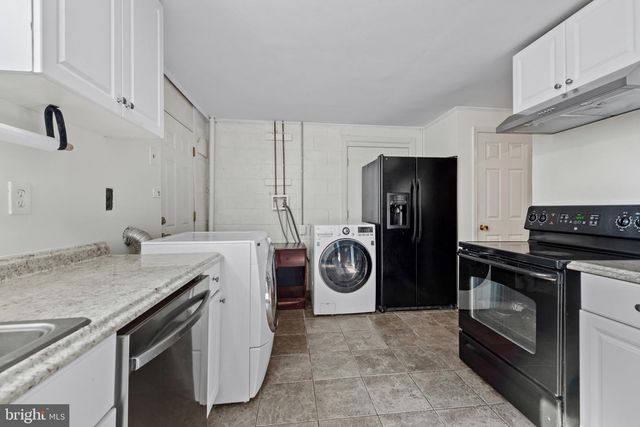 2841 MONTCLAIR DR, Ellicott City, MD 21043
