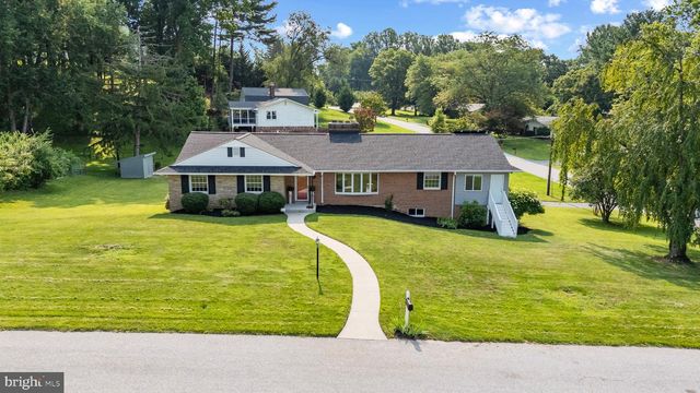 2841 MONTCLAIR DR, Ellicott City, MD 21043