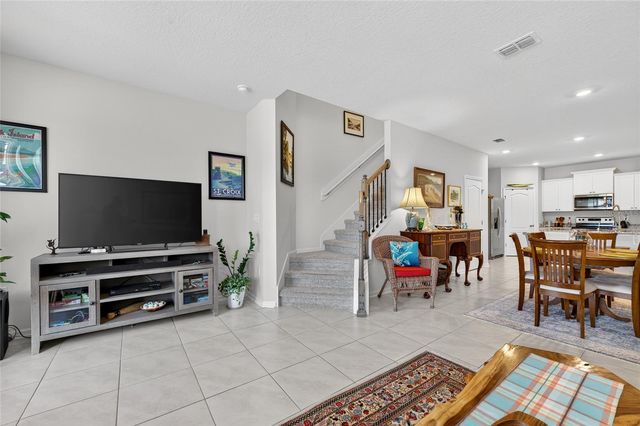 194 REDBUD ROAD, Palm Coast, FL 32137