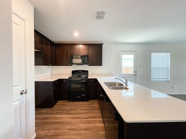 7413 Jackrabbit Avenue, Mckinney, TX 75071