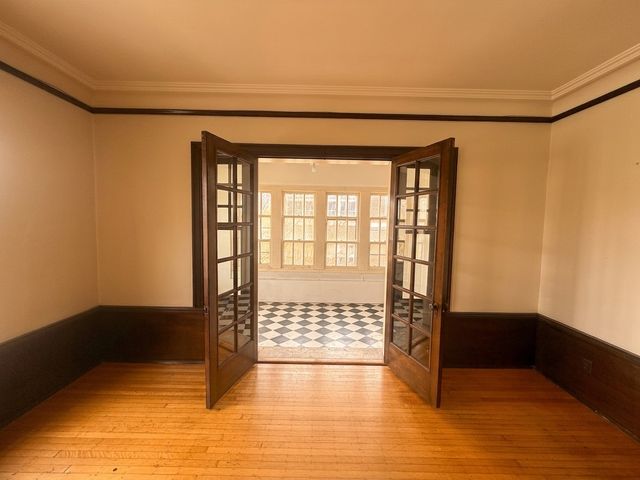 953 E Hyde Park Boulevard 3, Chicago, IL 60615