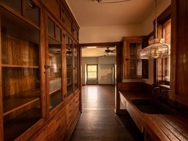 953 E Hyde Park Boulevard 3, Chicago, IL 60615