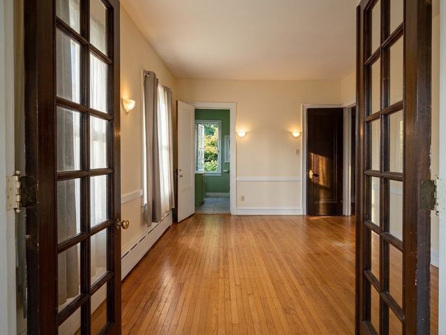 953 E Hyde Park Boulevard 3, Chicago, IL 60615