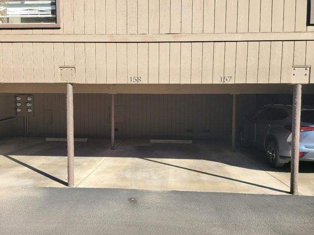 2430 Larkspur Ln #280, Sacramento, CA 95825