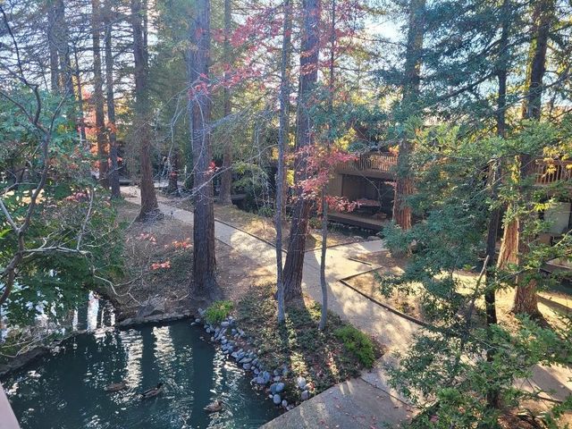 2430 Larkspur Ln #280, Sacramento, CA 95825