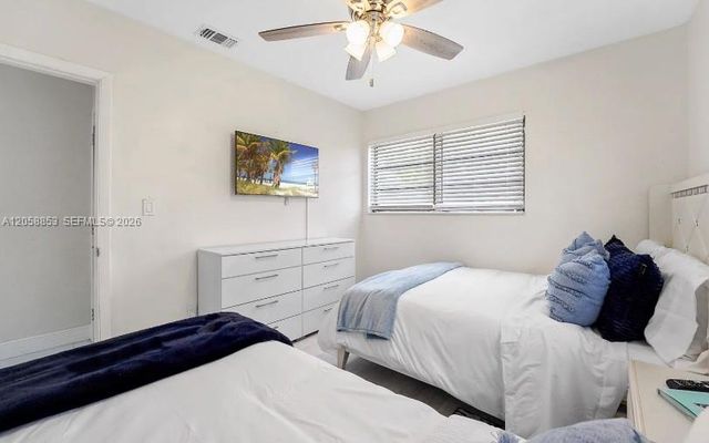 941 NW 180th Ter 0, Miami Gardens, FL 33169
