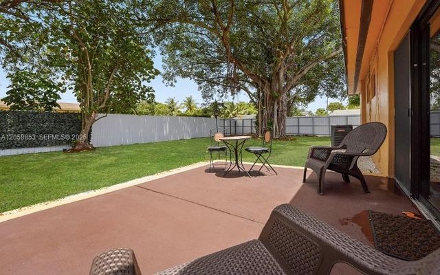 941 NW 180th Ter 0, Miami Gardens, FL 33169