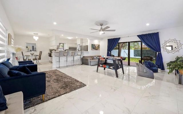 941 NW 180th Ter 0, Miami Gardens, FL 33169