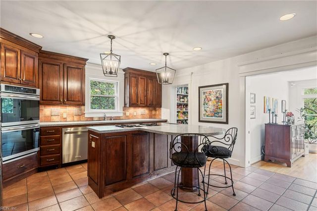 7320 Shirland AVE, Norfolk, VA 23505
