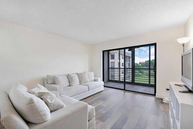 10444 NW 30TH Court 307, Sunrise, FL 33322