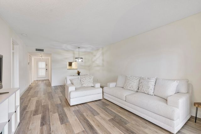 10444 NW 30TH Court 307, Sunrise, FL 33322
